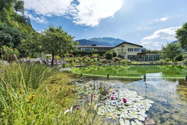 Goldener Herbst und Winterzauber im Montafon