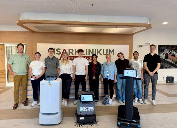 Elvio Robotics rollt autonome Roboterflotte im ISAR Klinikum aus und gewinnt prominente Investoren aus der Gesundheitsbranche