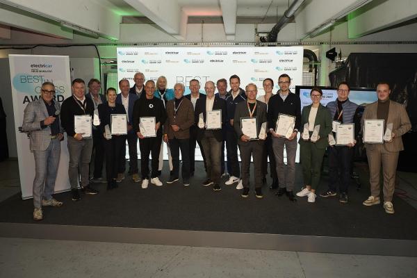 BEST IN CLASS AWARD 2027: Das sind die besten Elektroautos des Jahres