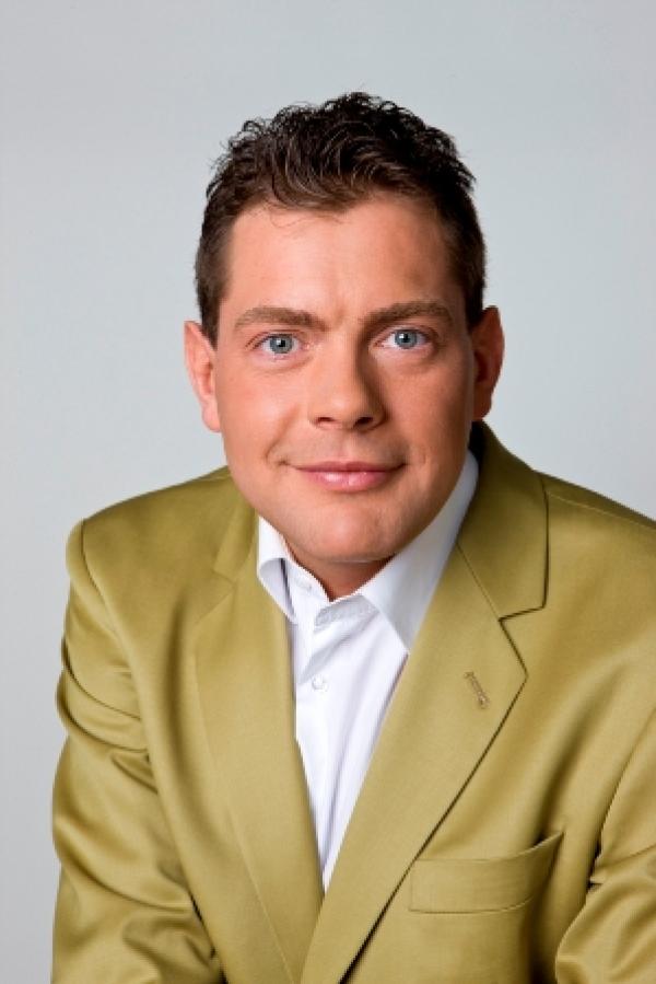 Tradingcoach Patrick Hahn Aktien und Derivatenhändler Trading Coach, Börsenseminare und Börsencoaching