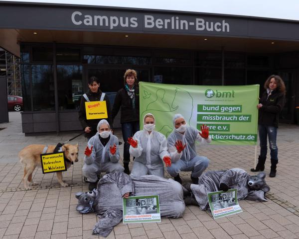 Tierschützer demonstrierten gegen Bau eines neuen Tierversuchslabors in Berlin