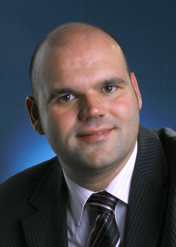 Wechsel in der FDP-Kreistagsfraktion - Christian Erhardt-Maciejewski folgt auf Helmuth Reitmayer