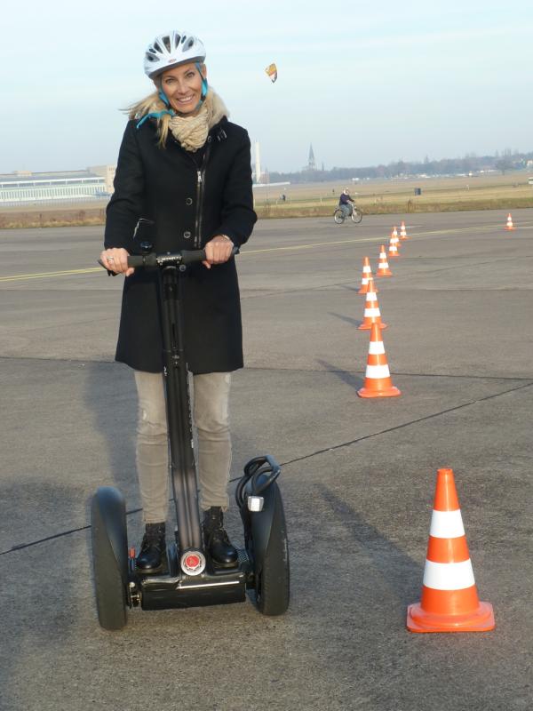 Berlin Tempelhofer Feld: Elektromobilität meets Teambuilding